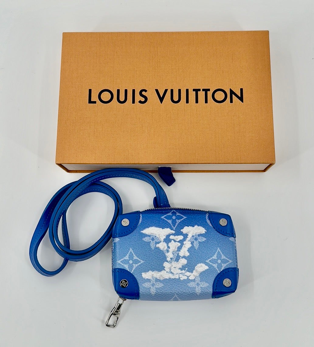 Rare Louis Vuitton Cloud Soft Trunk Necklace Wallet