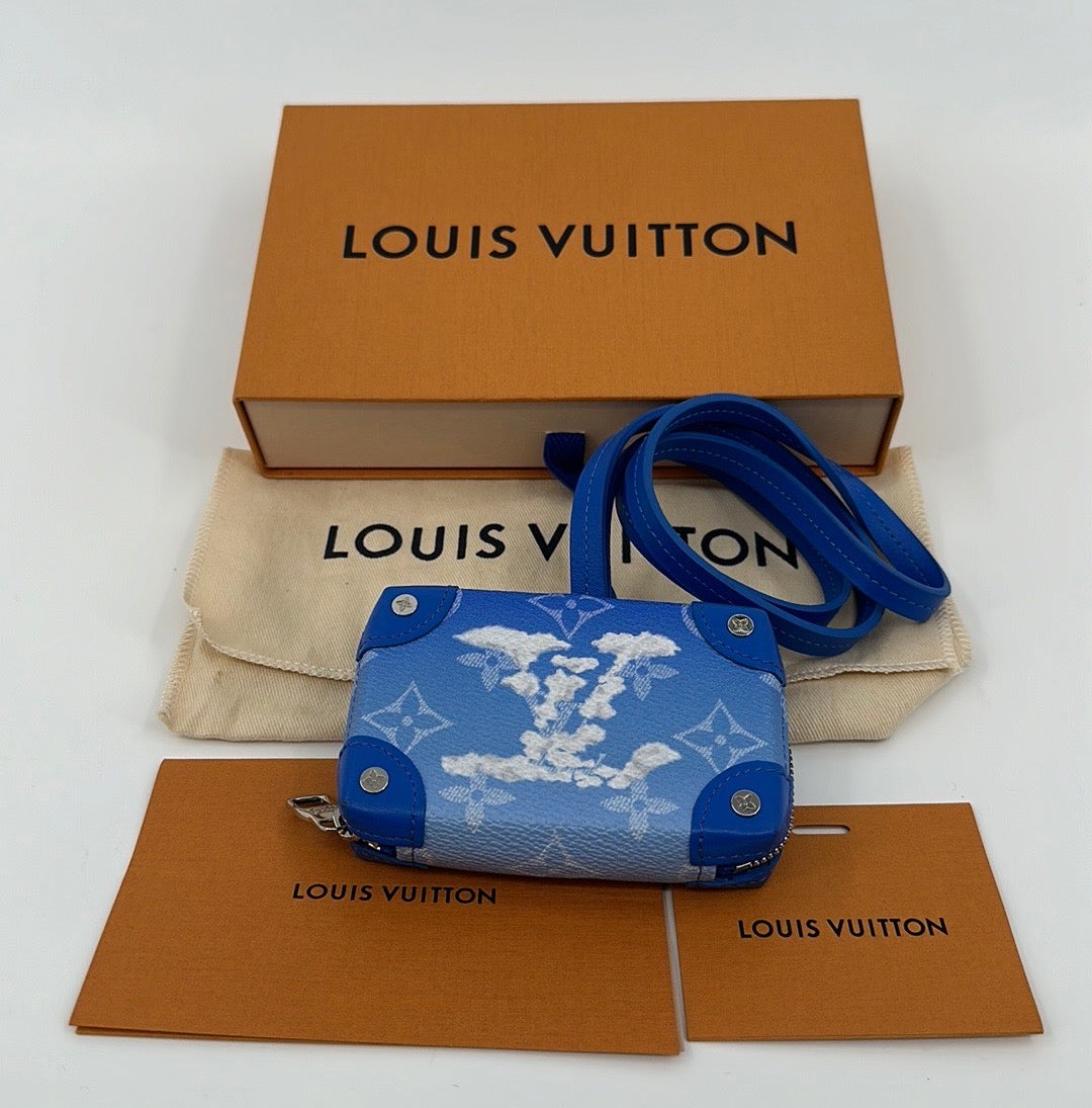 Rare Louis Vuitton Cloud Soft Trunk Necklace Wallet